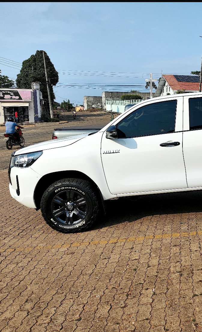 Hilux 4X4 2.8 Diesel